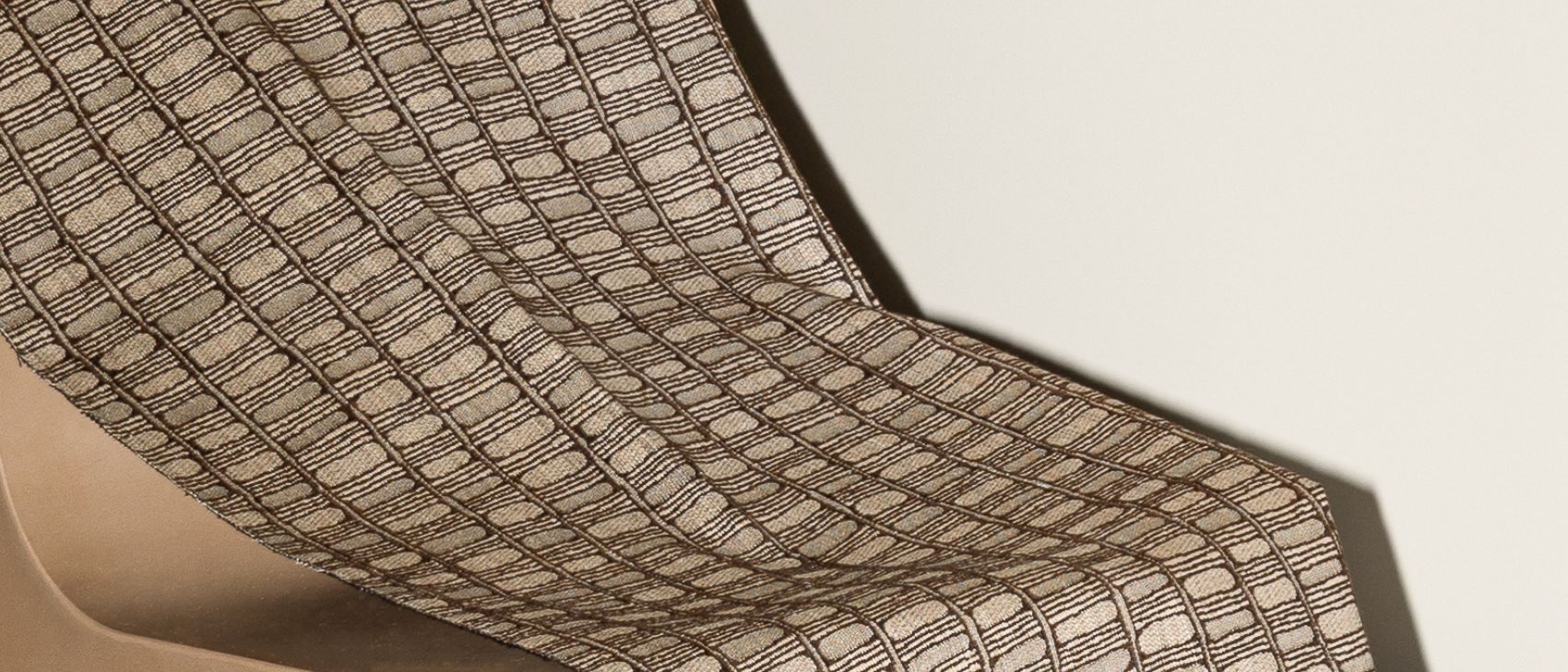 Tessuti ignifughi per il settore contract: l’eleganza dell’indoor incontra la sicurezza